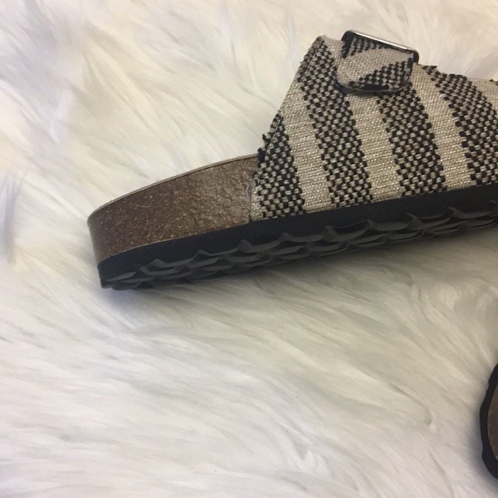 Alex + Alex Fabric Mule - Picture 5 of 8
